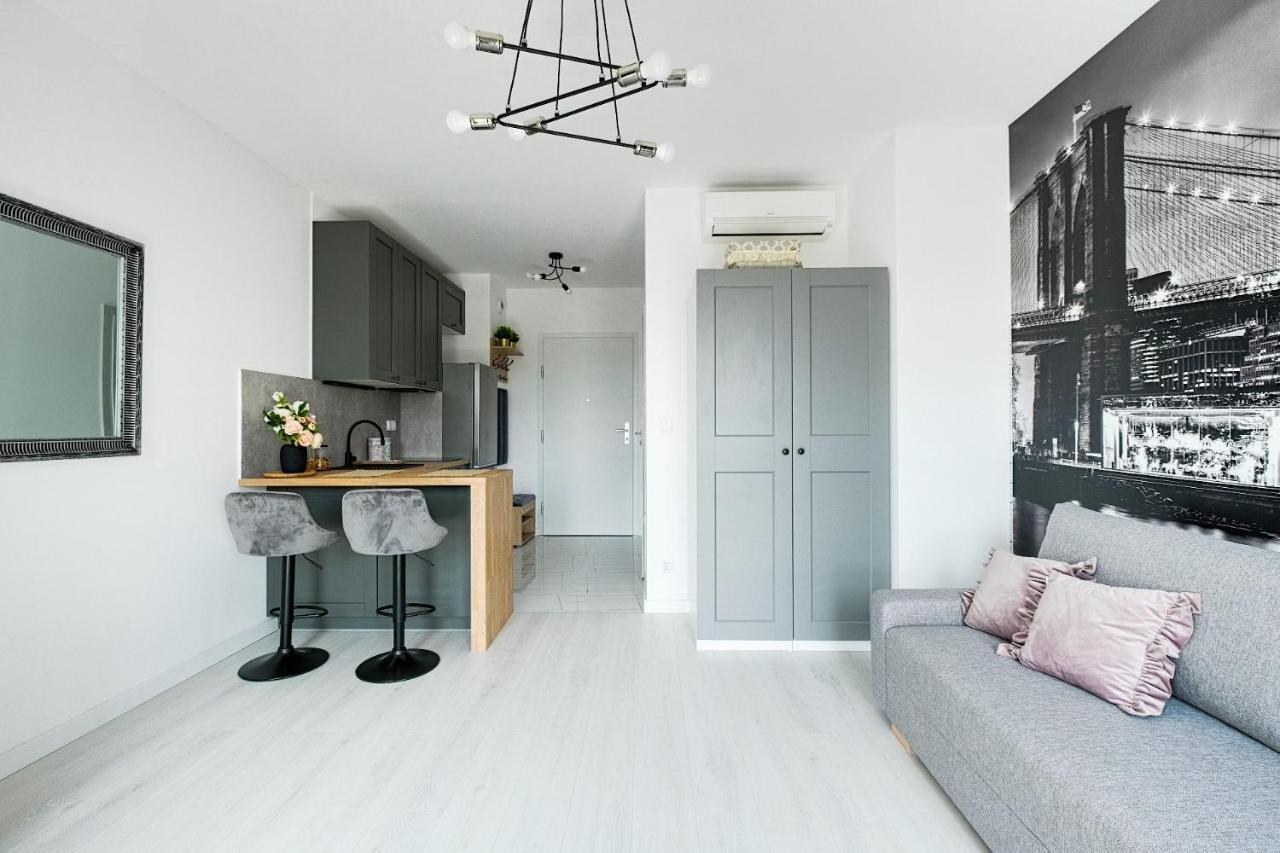 Targowa 10 London Studio Apartamento Varsóvia Exterior foto